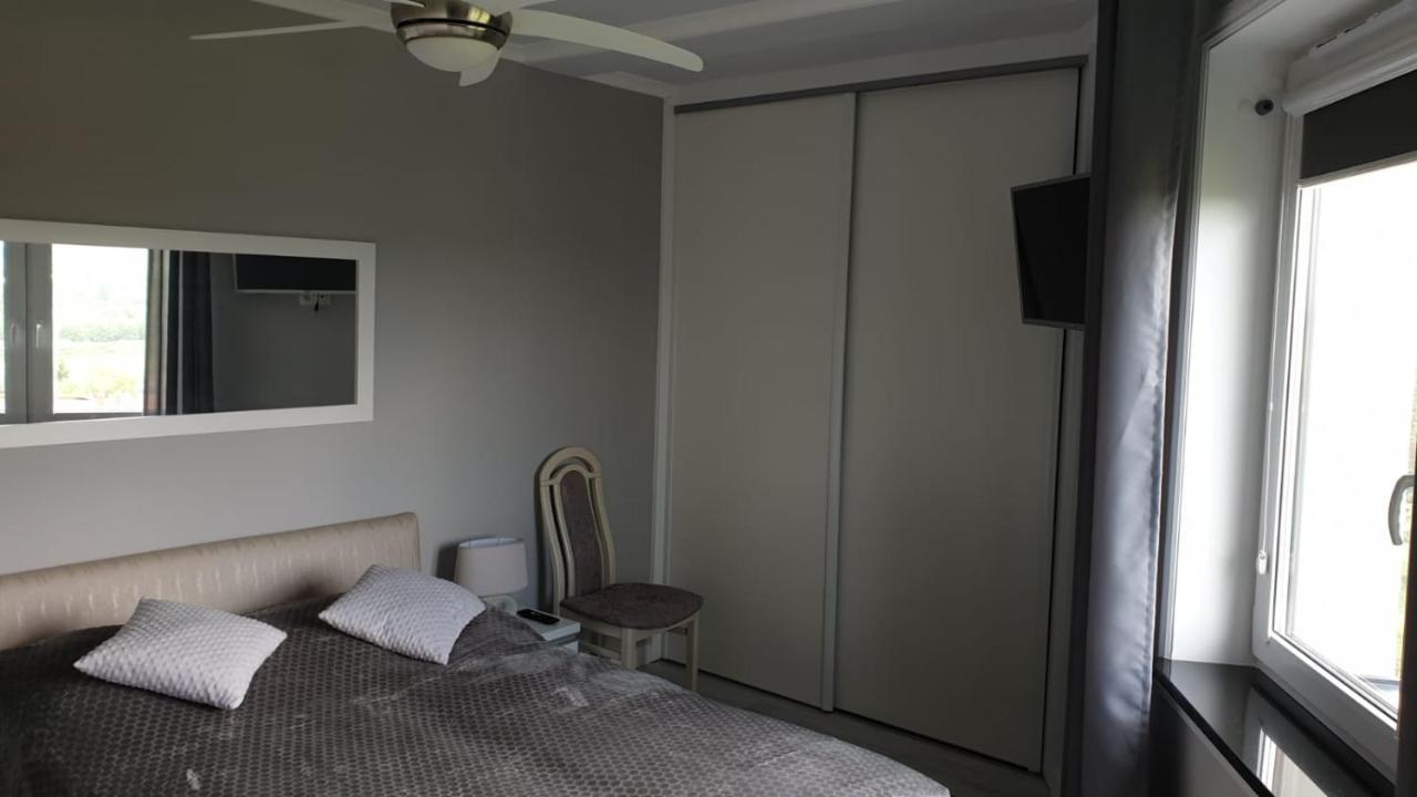 Apartamenty Podzamcze Wałbrzych Exterior foto